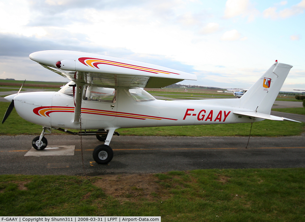 F-GAAY, Reims F150M C/N 1327, At the Airclub...