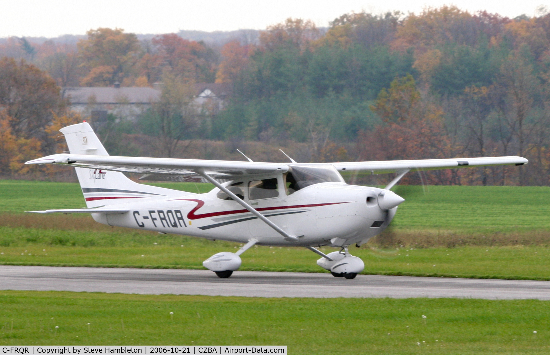 C-FRQR, 2001 Cessna T182T Turbo Skylane C/N T18208054, At Burlington Airpark