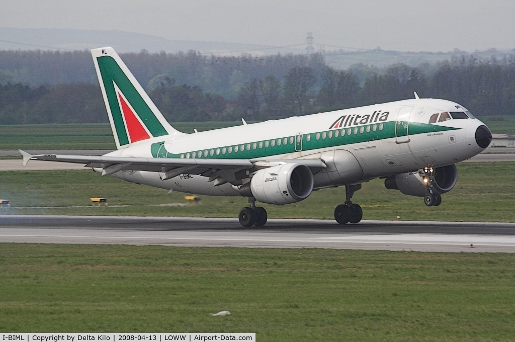I-BIML, 2004 Airbus A319-112 C/N 2127, Alitalia