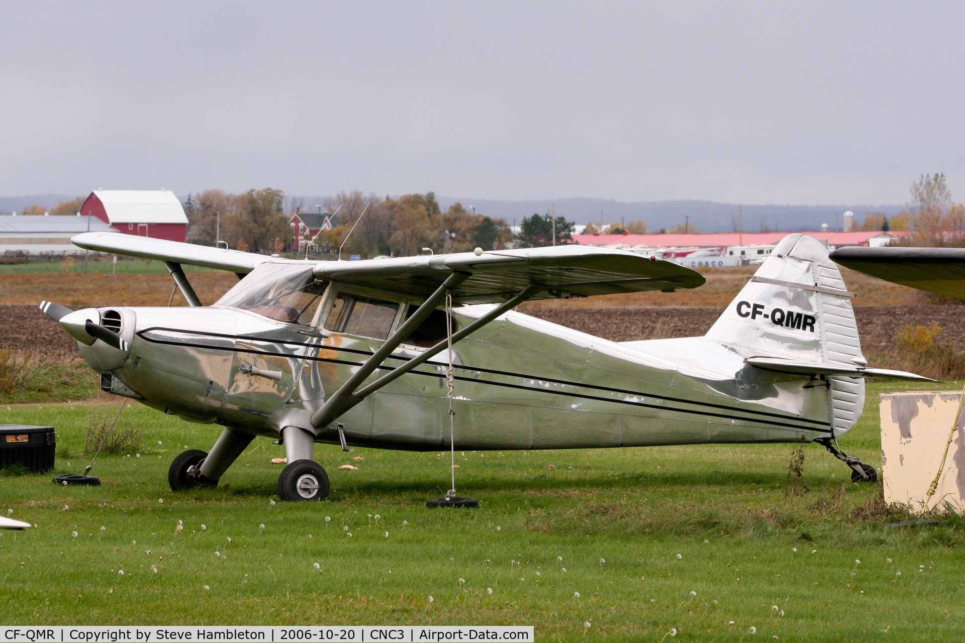 CF-QMR, 1946 Stinson 108-1 Voyager C/N 108-772, Love the bare metal finish on this one!