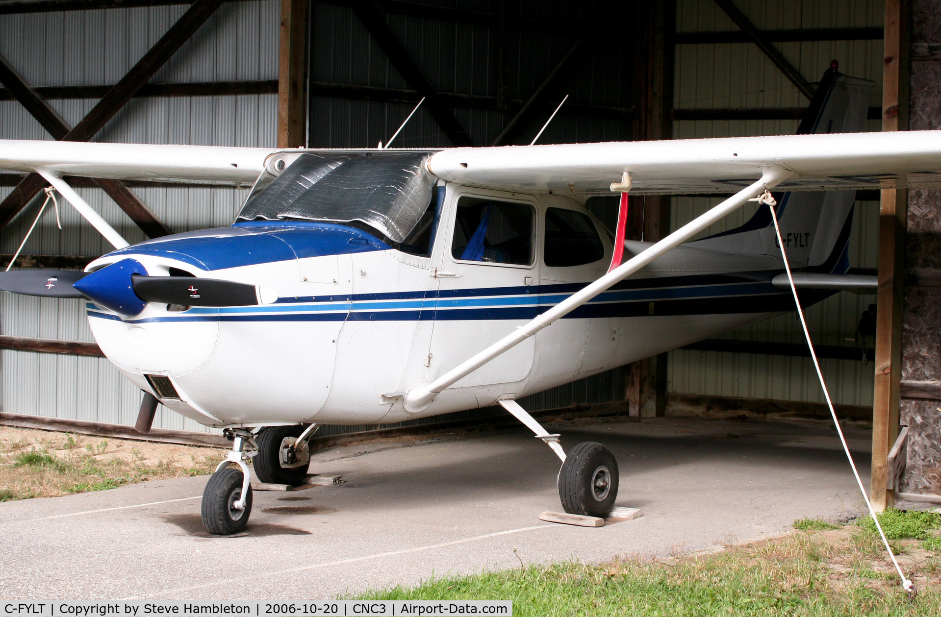 C-FYLT, 1969 Cessna 172K Skyhawk C/N 17258147, At Brampton Ontario