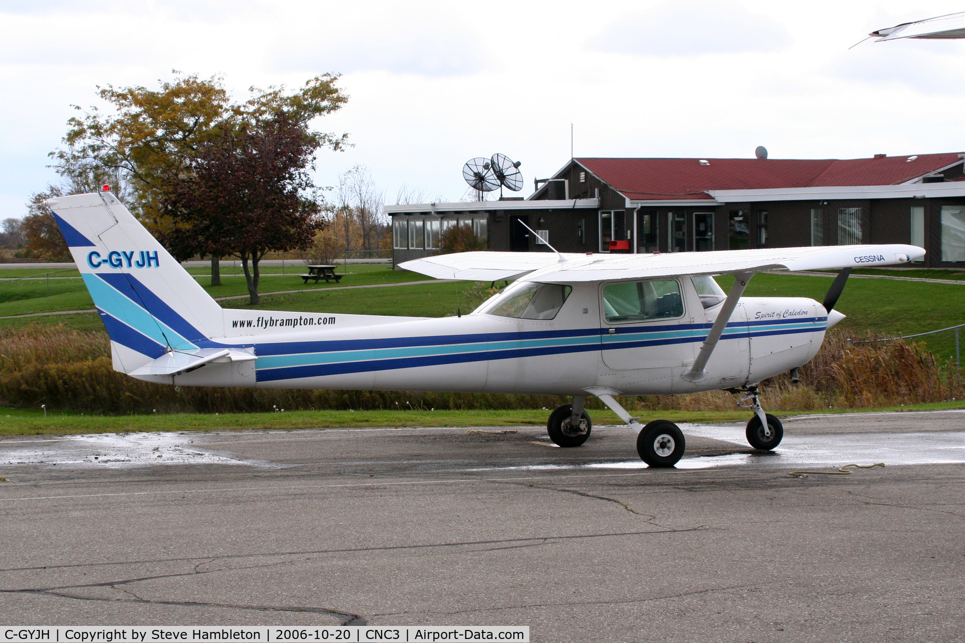 C-GYJH, 1977 Cessna 152 C/N 15279542, At Brampton Ontario