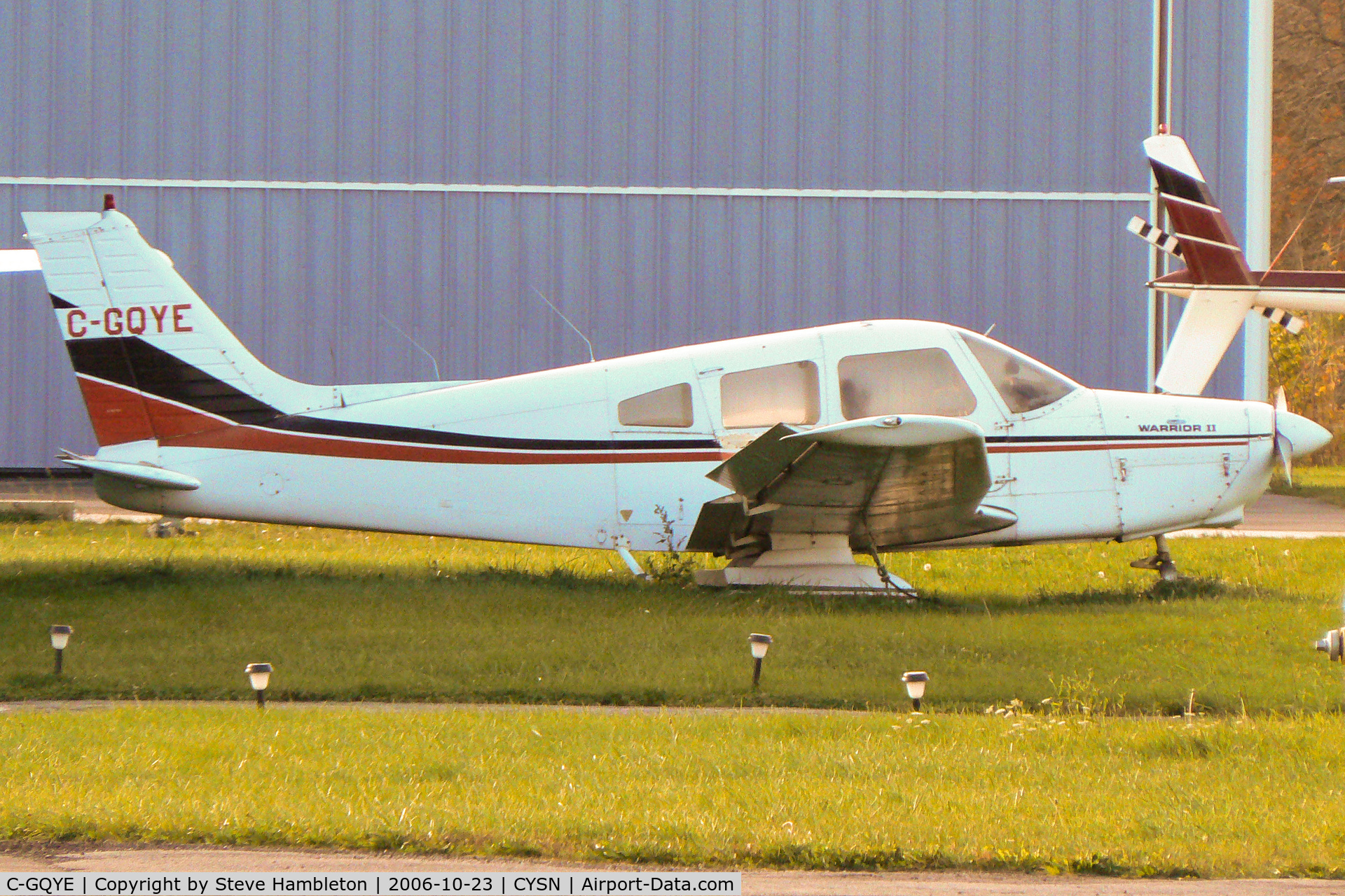 C-GQYE, 1977 Piper PA-28-161 C/N 28-7816171, At Niagara Falls, St Catherines
