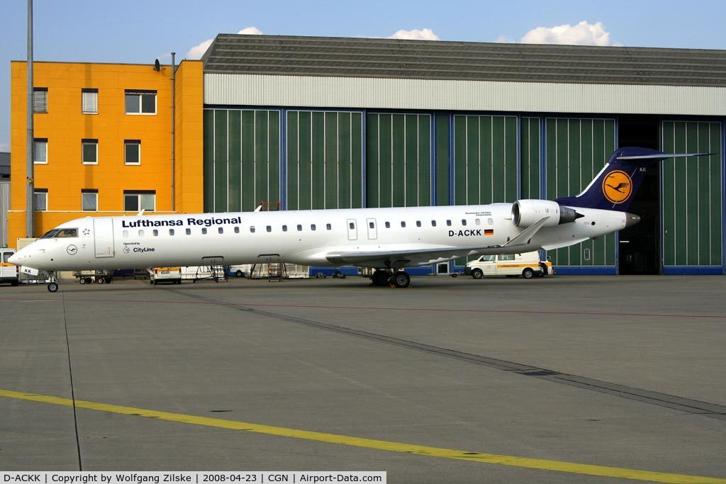 D-ACKK, 2006 Bombardier CRJ-900LR (CL-600-2D24) C/N 15094, visitor
