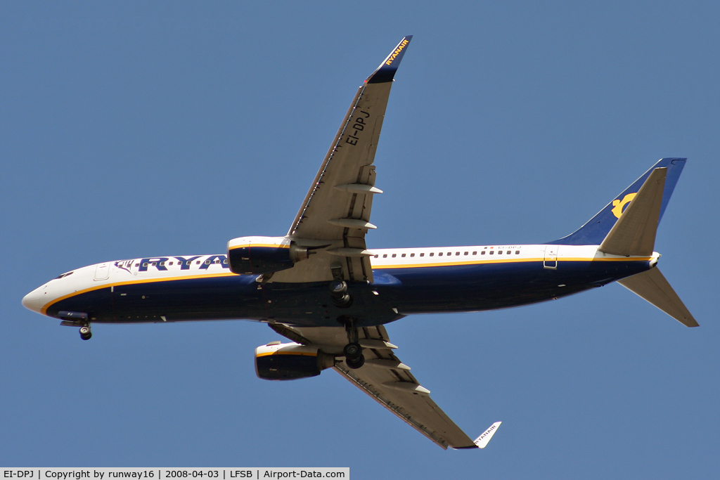 EI-DPJ, 2007 Boeing 737-8AS C/N 33609, Ryanair landing on runway 34 inbound from Alicante