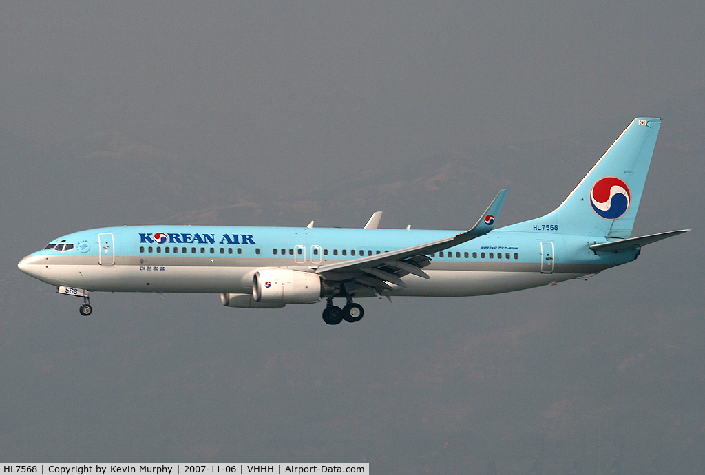 HL7568, Boeing 737-8B5 C/N 29986, KOREAN 737