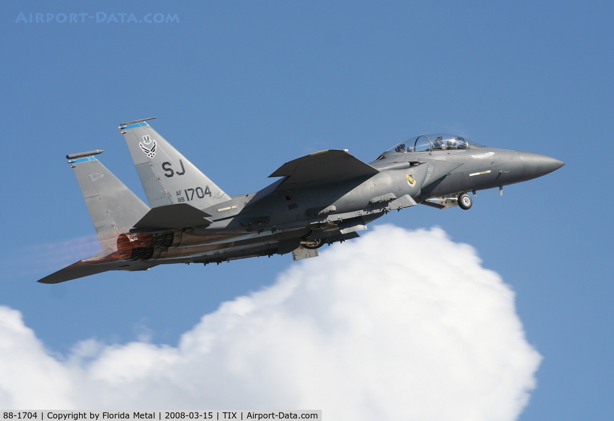 88-1704, 1988 McDonnell Douglas F-15E Strike Eagle C/N 1113/E088, F-15