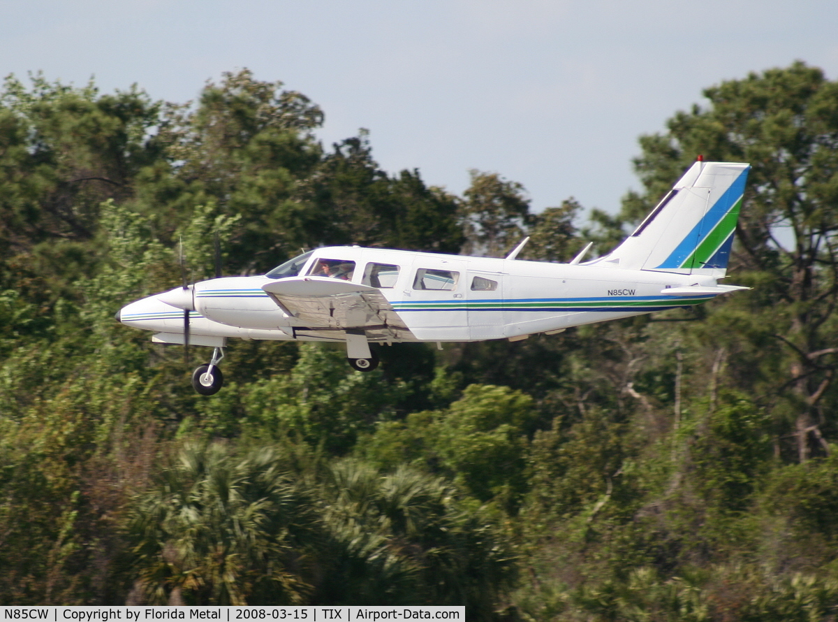 N85CW, 1980 Piper PA-34-200T C/N 348070185, PA-34