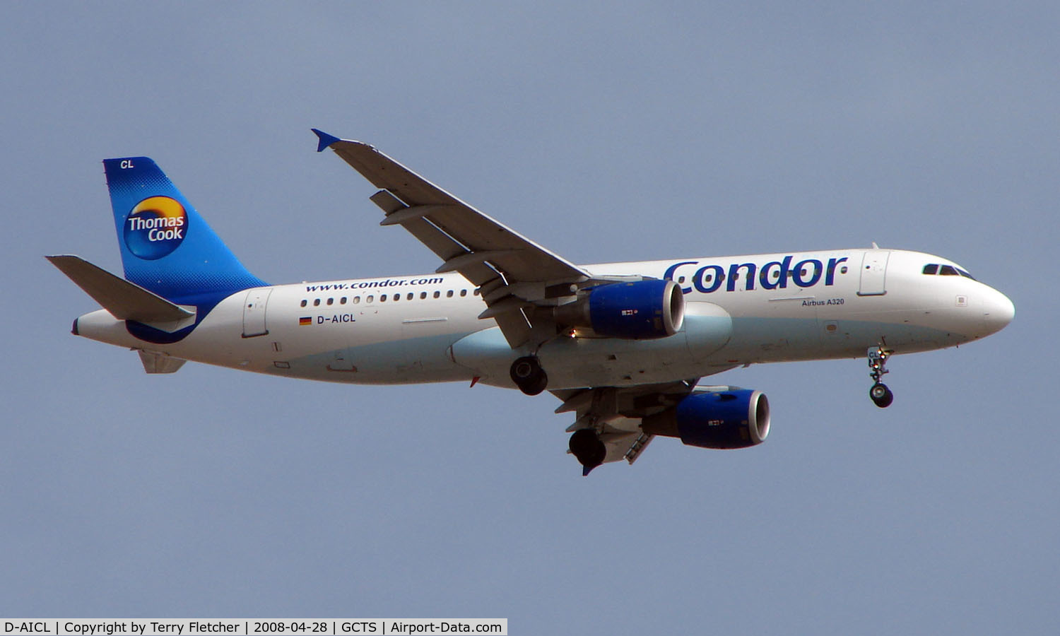 D-AICL, 2001 Airbus A320-212 C/N 1437, Condor A320 on approach to Tenerife South