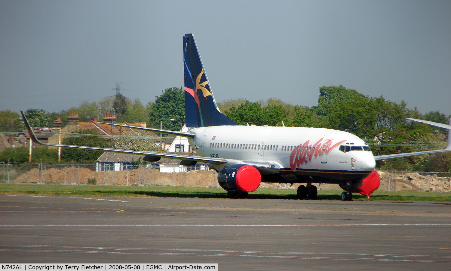 N742AL, 2001 Boeing 737-76N C/N 30830, One of the three ex Aloha aircraft stored at Southend