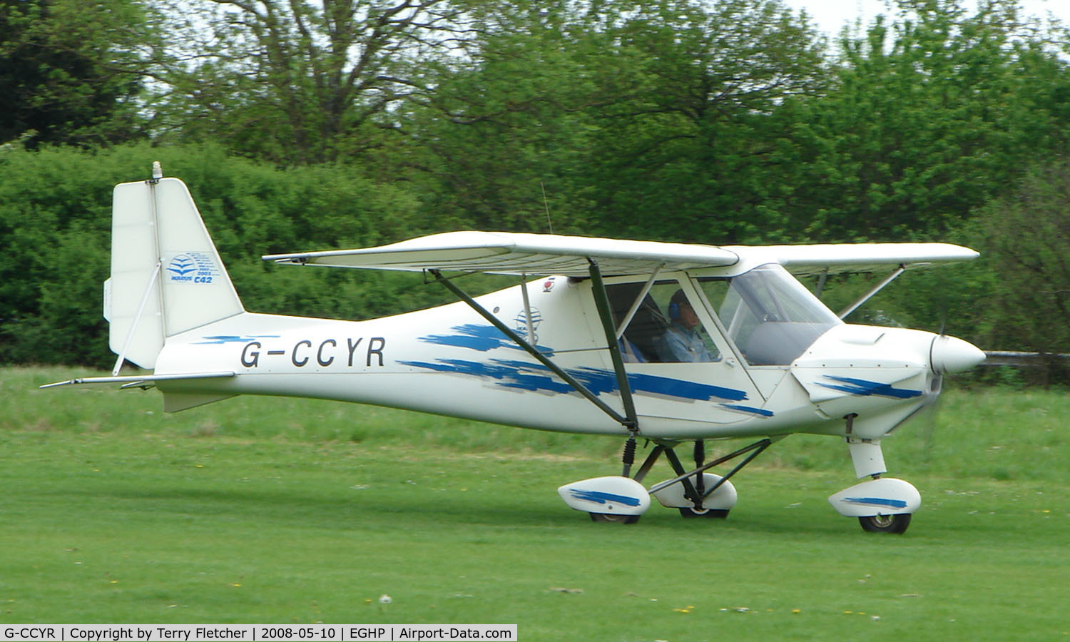 G-CCYR, 2004 Comco Ikarus C42 FB80 C/N 0408-6612, A very pleasant general Aviation day at Popham in rural UK