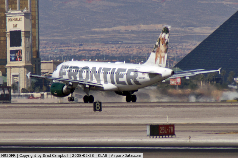N920FR, 2003 Airbus A319-111 C/N 1997, Frontier Airlines - 'Carl the Coyote' / 2003 Airbus A319-111