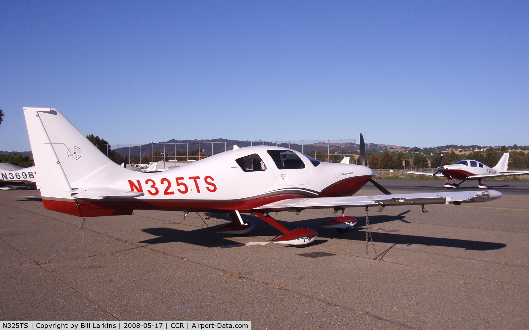N325TS, 2006 Columbia Aircraft Mfg LC41-550FG C/N 41589, In for pilot program