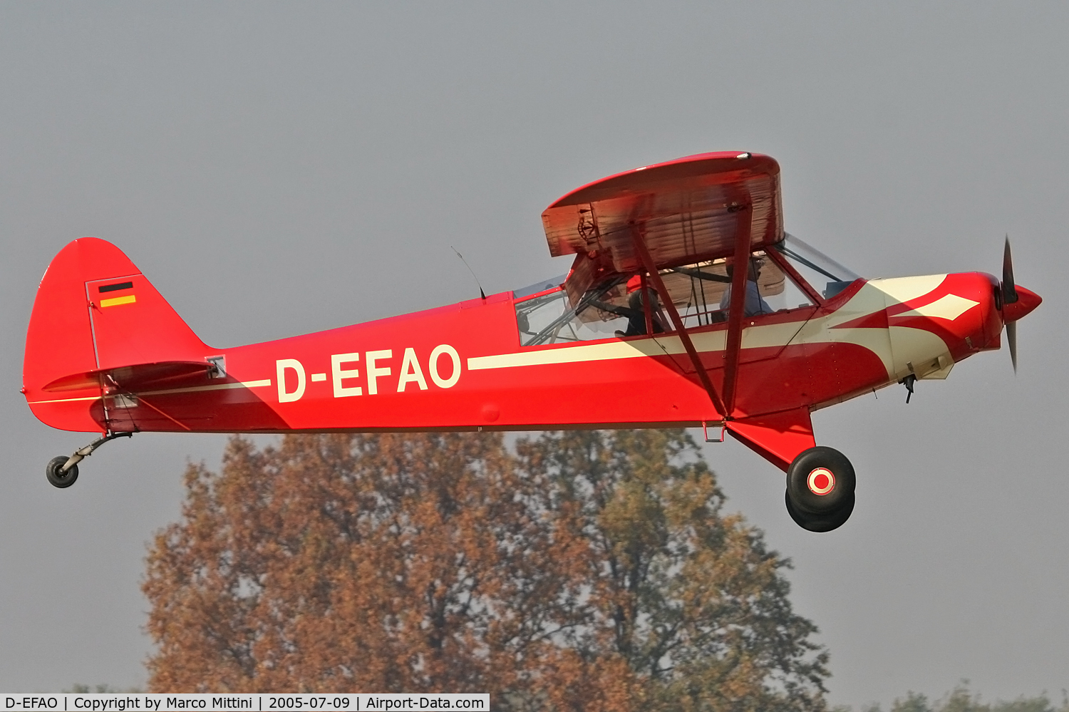 D-EFAO, Piper PA-18-150 Super Cub C/N 18-5362, On Parona airstripe