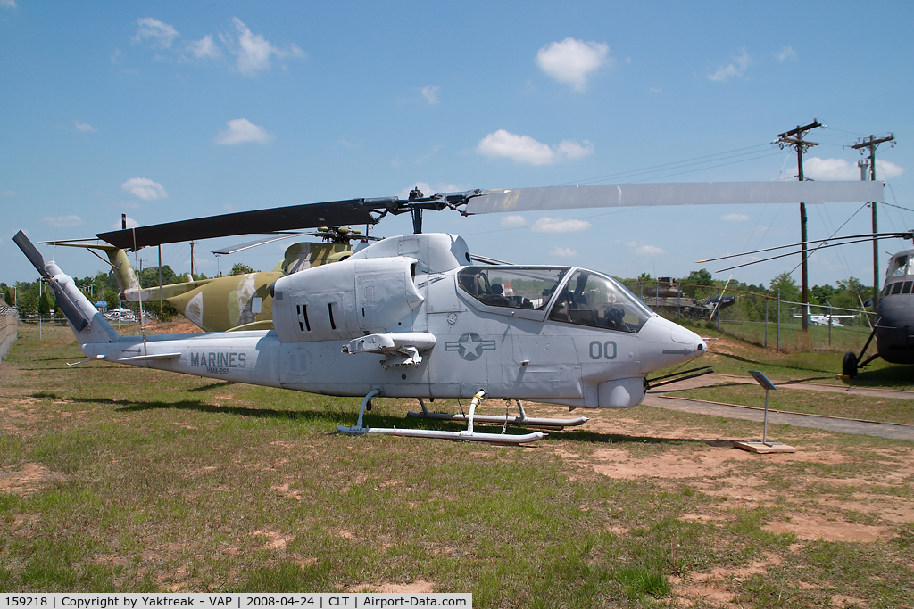 159218, Bell AH-1J Sea Cobra C/N 26056, United States Marines Bell AH1J Sea Corbra