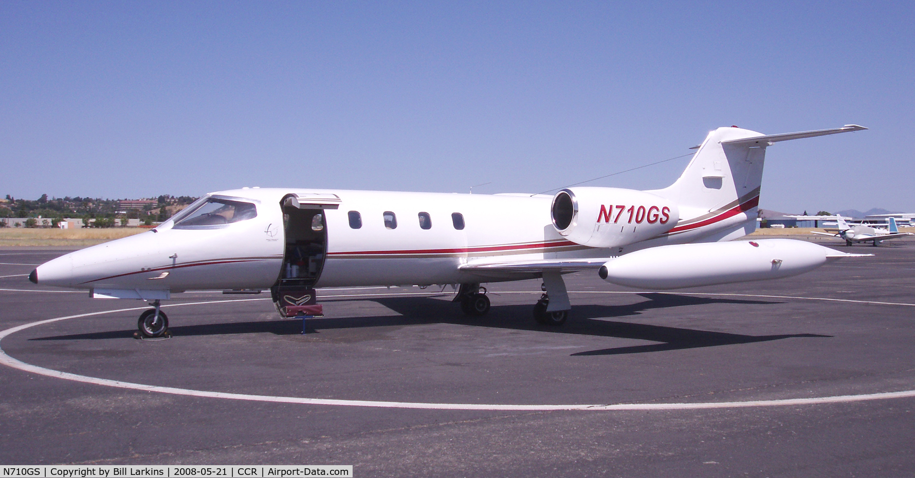 N710GS, 1975 Gates Learjet 35 C/N 032, Visitor from Delaware