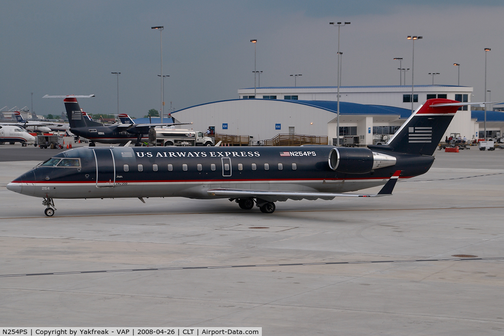 N254PS, 2004 Bombardier CRJ-200ER (CL-600-2B19) C/N 7935, PSA Regionaljet in US AIrways colors