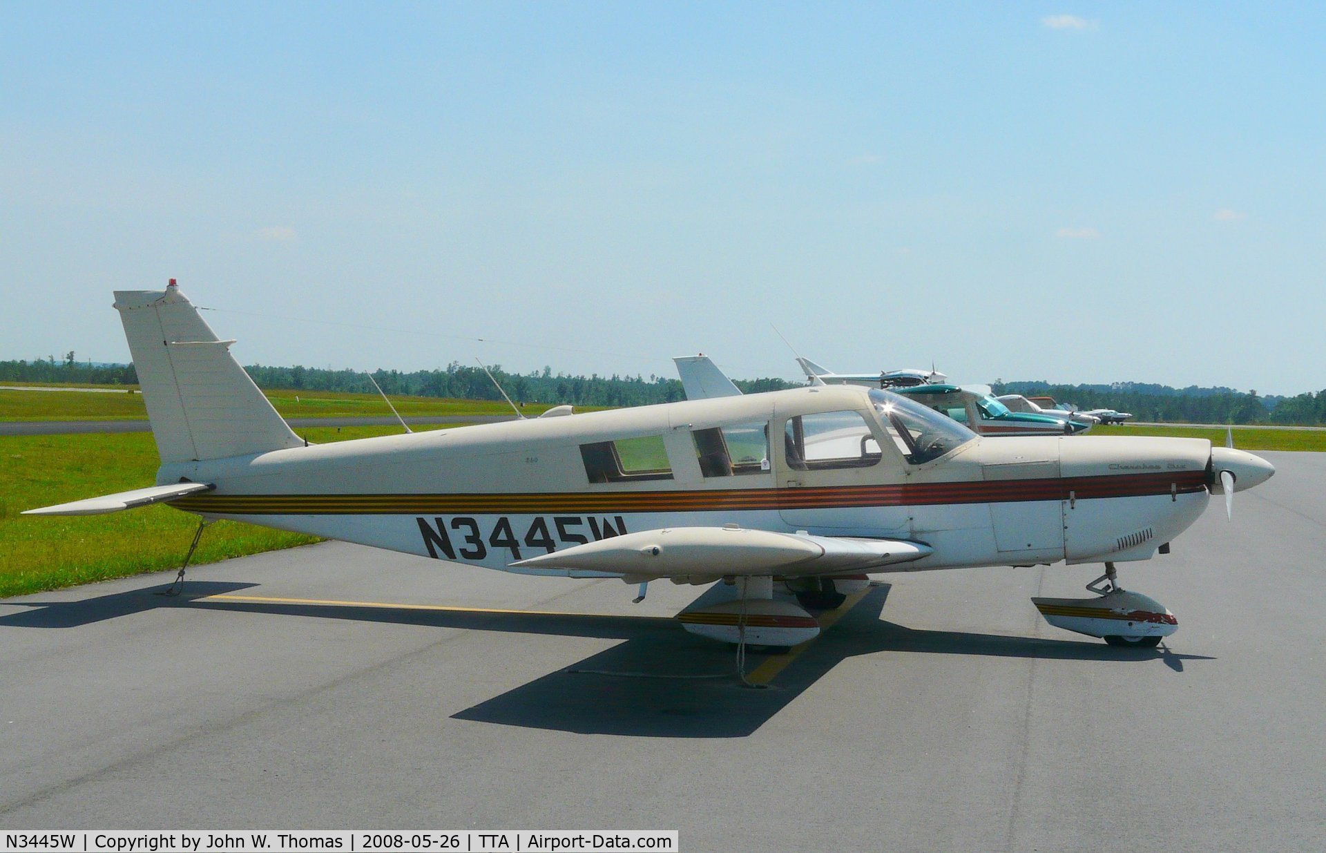 N3445W, 1965 Piper PA-32-260 Cherokee Six C/N 32-311, At rest