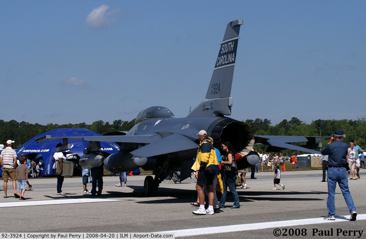 92-3924, 1992 Lockheed F-16D Fighting Falcon C/N CD-37, Twin Seat Viper from South Carolina