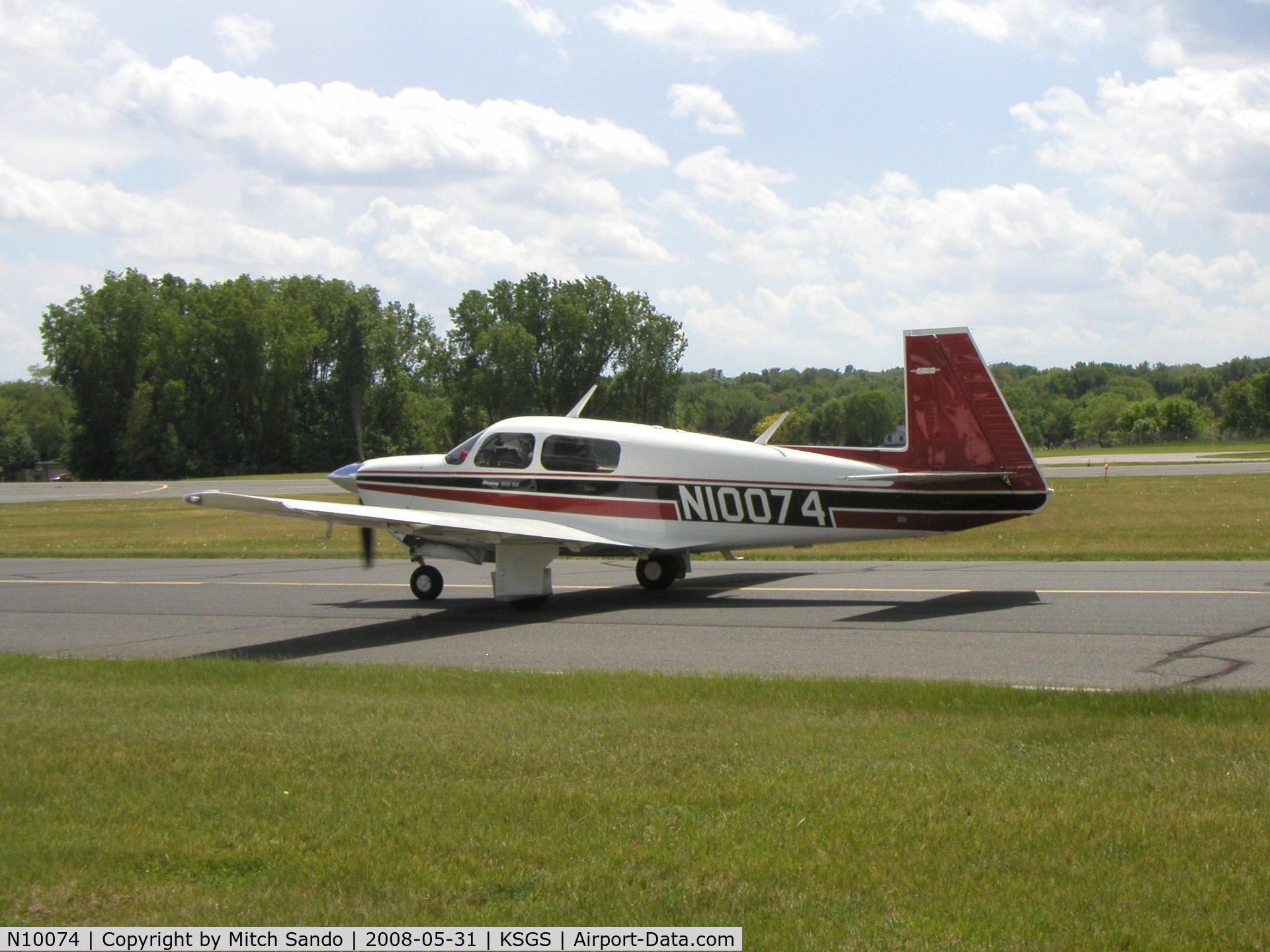 N10074, Mooney M20J 201 C/N 24-3096, Fleming Field Fly-In 2008.