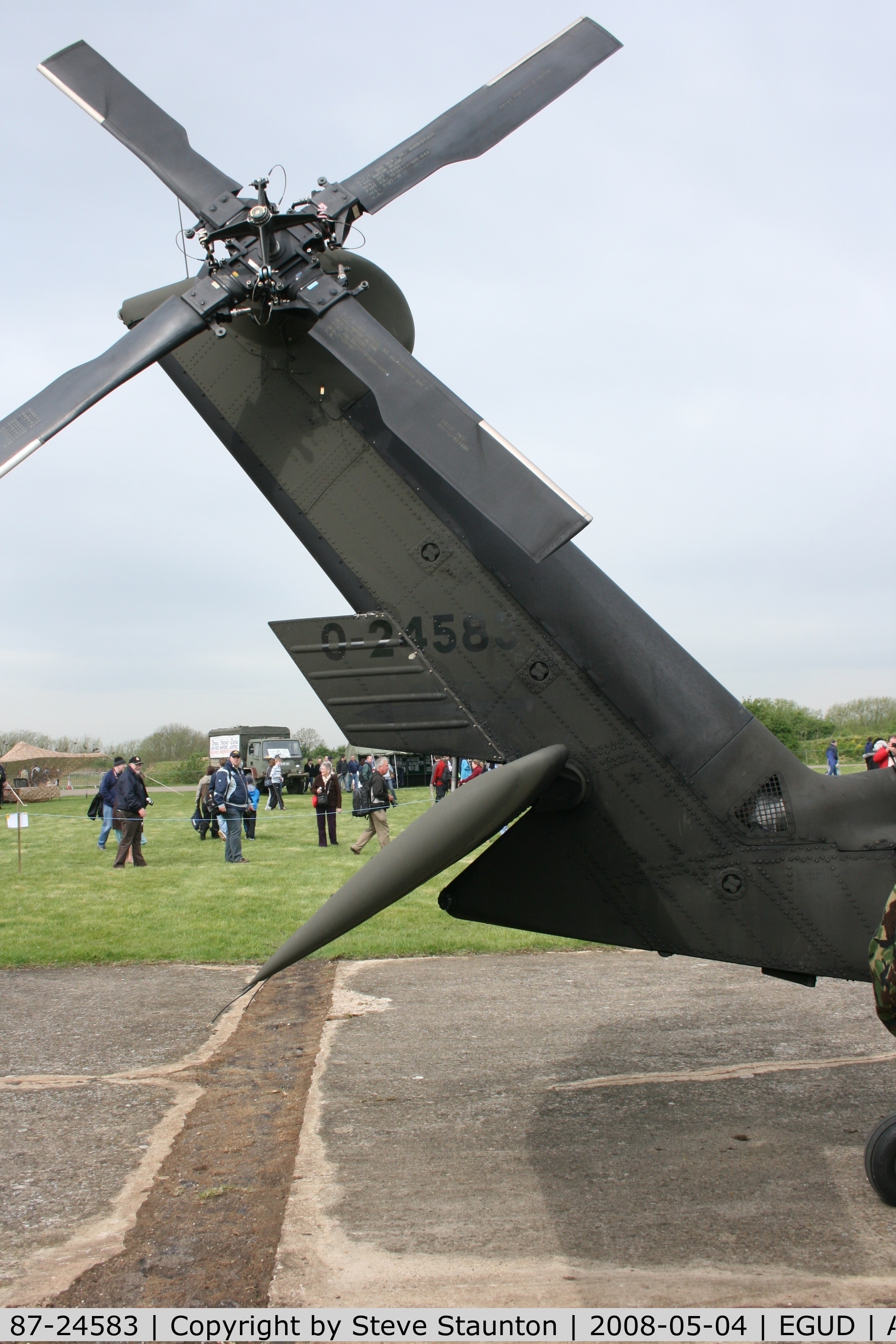 87-24583, 1987 Sikorsky UH-60A Black Hawk C/N 70.1091, Taken at Abingdon Air & County Show 2008 in aid of the Thames Valley and Chiltern Air Ambulance (http://www.abingdonfayre.com/)