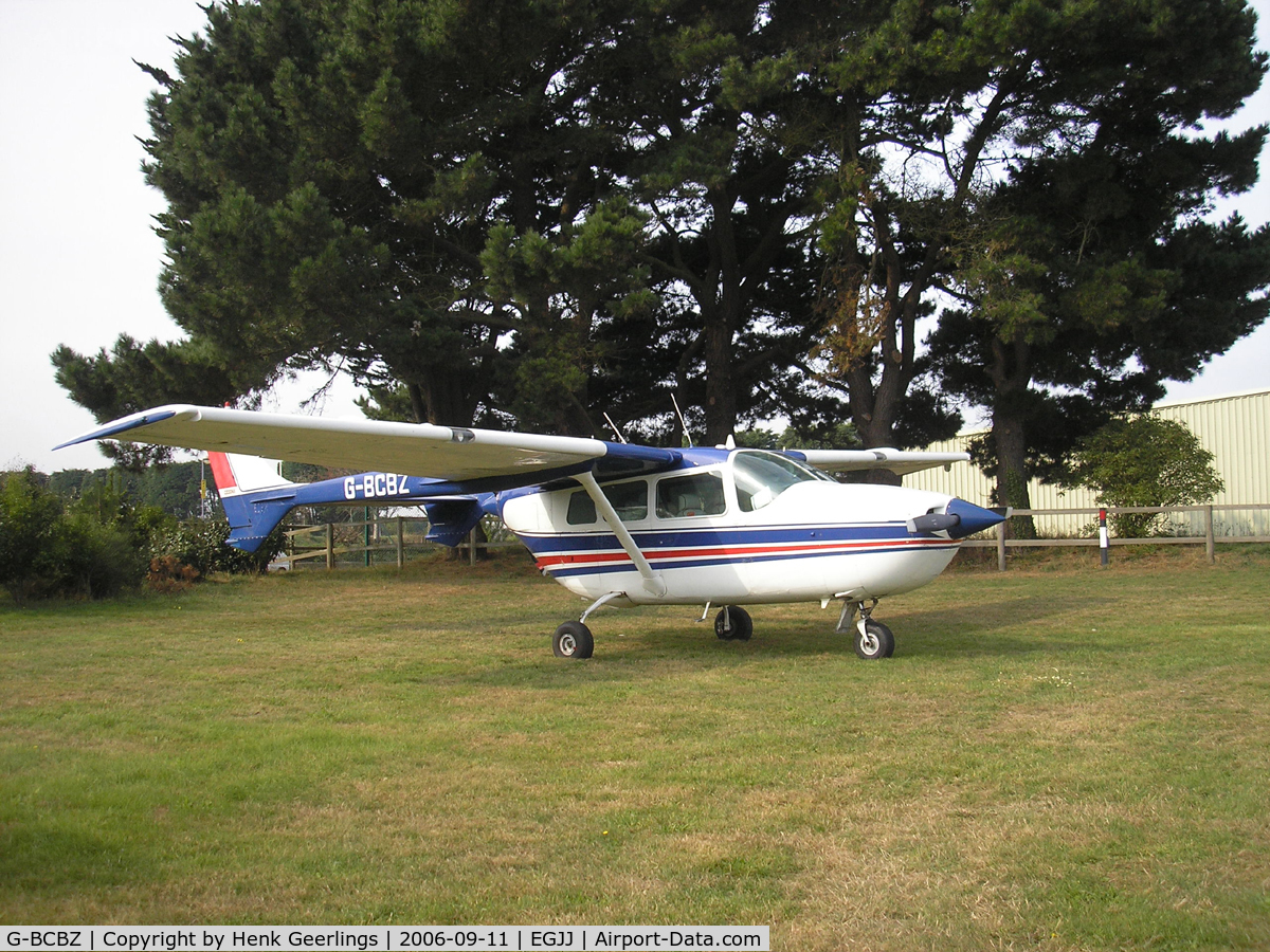 G-BCBZ, 1968 Cessna 337C Super Skymaster C/N 337-0942, Jersey Airport