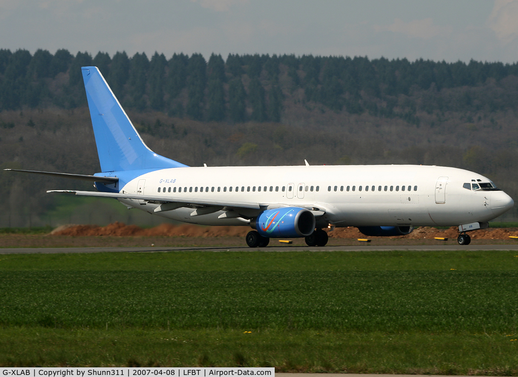 G-XLAB, 1998 Boeing 737-8Q8 C/N 28218, Take off rwy 02 with white fuselage...
