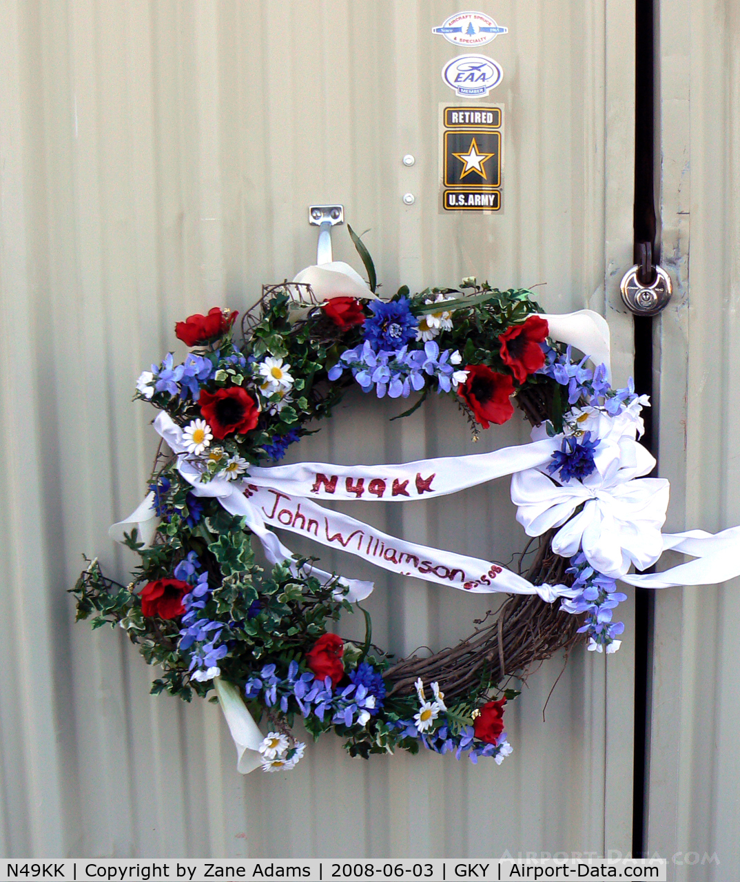 N49KK, 2002 Kolb Kolbra C/N KB01-3-00008, This wreath and a note were attached to the hanger door where N49kk has been stored for many years...Quite a shock. I did not know the man but I had spoken with him on several occasions and was always fascinated by his airplane. God rest his soul.