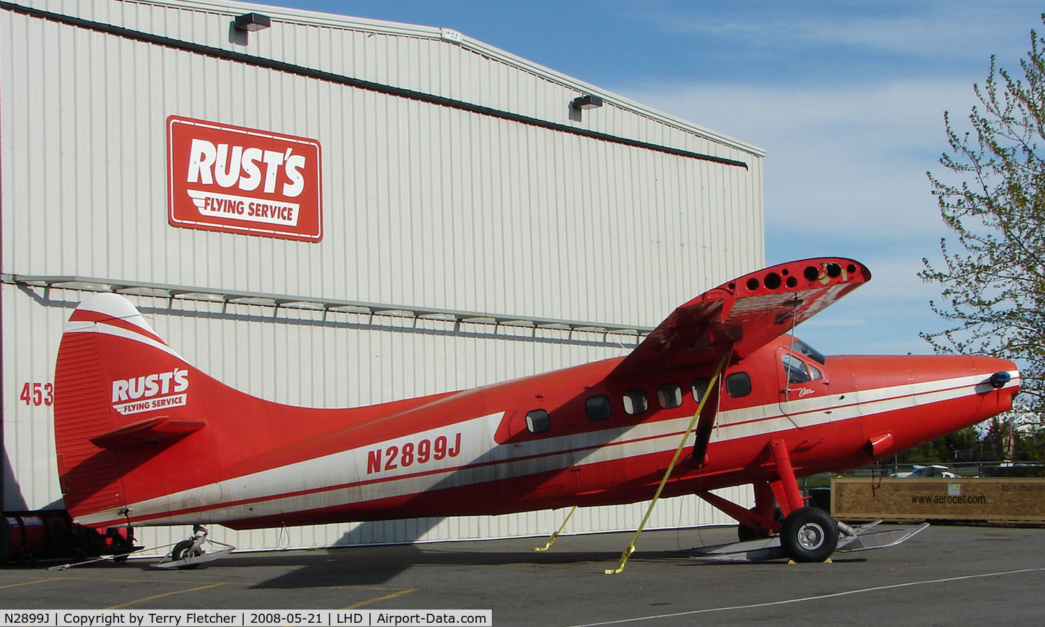 N2899J, 1961 De Havilland Canada DHC-3 Turbo Otter C/N 425, Rusts Flying Services DHC3 Otter outside home maintenance facility at Lake Hood