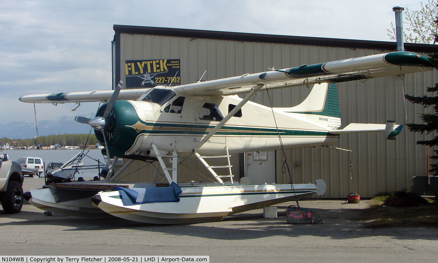 N104WB, 1952 De Havilland Canada DHC-2 Beaver Mk.I C/N 52-6109, 1952 DHC2 Beaver at Lake Hood   ex 52-6109