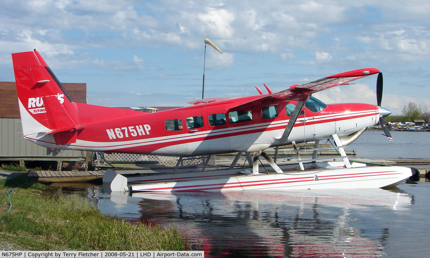 N675HP, 1998 Cessna 208 Caravan I C/N 20800289, Rusts Flying Services Cessna Caravan at Lake Hood