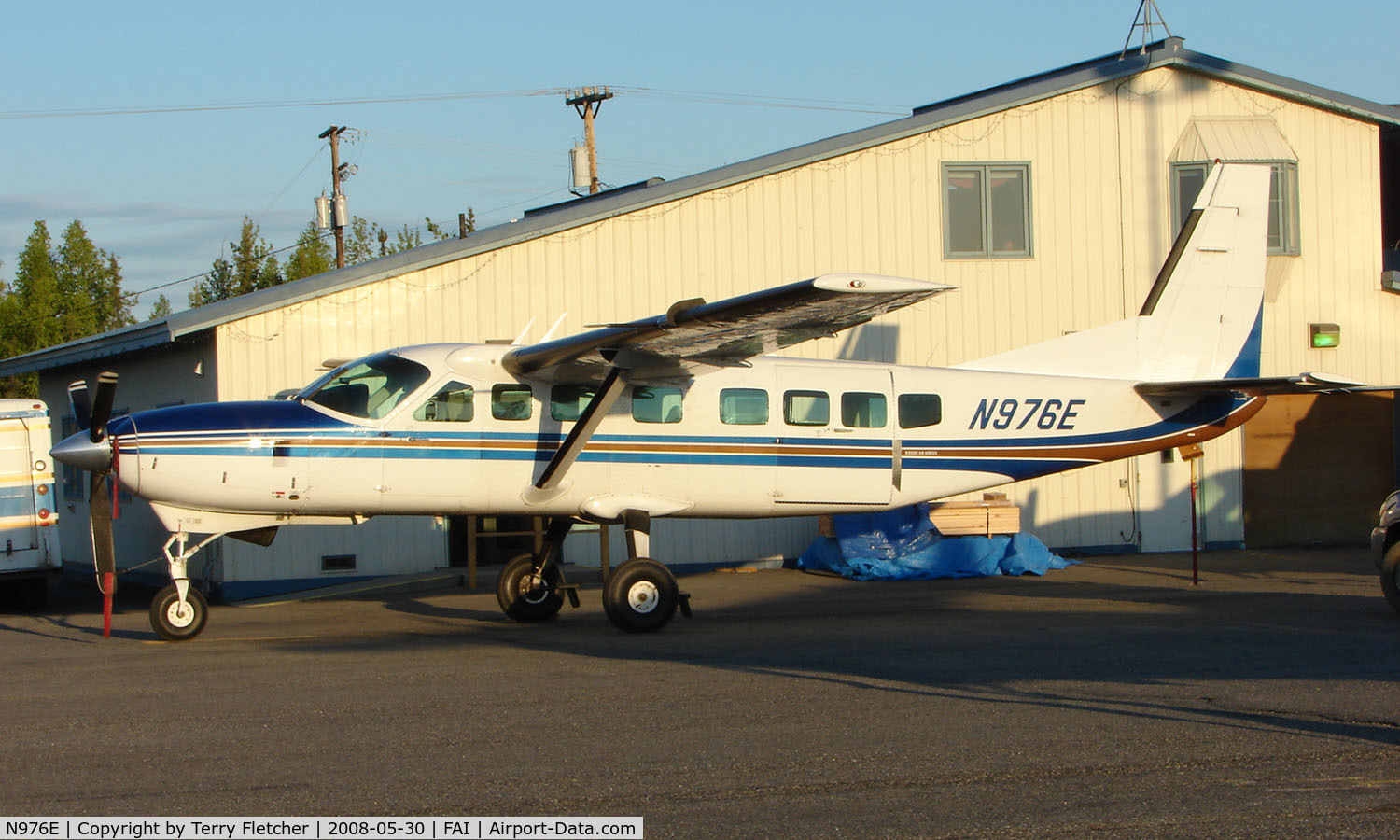 N976E, 2002 Cessna 208B C/N 208B0976, Wright Air Services Cessna Caravan on Fairbanks East Ramp