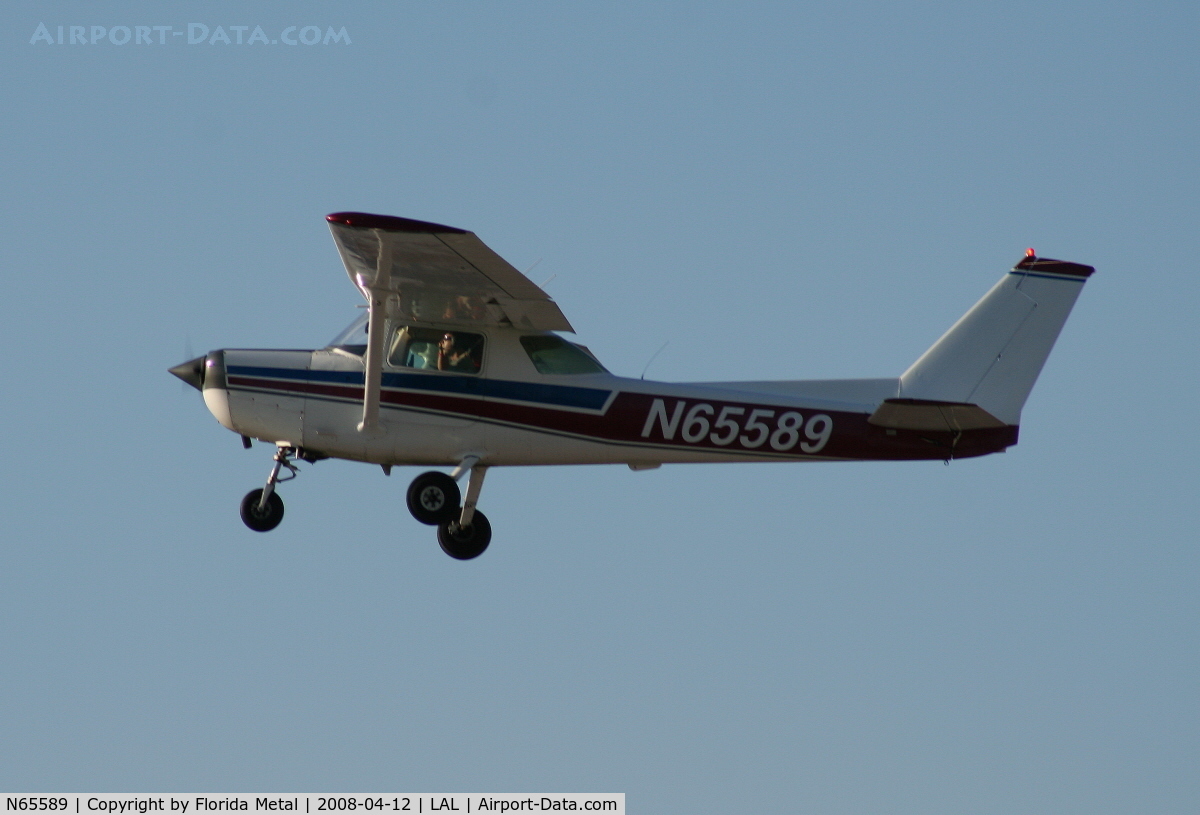 N65589, 1978 Cessna 152 C/N 15281638, Cessna 152