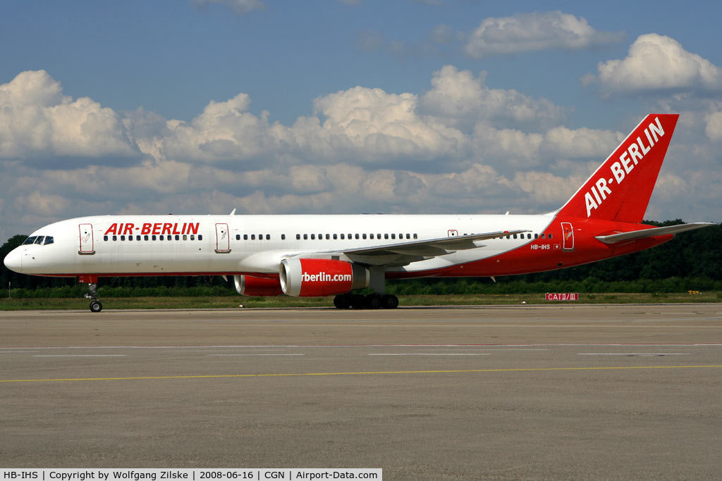 HB-IHS, 2000 Boeing 757-2G5 C/N 30394, visitor