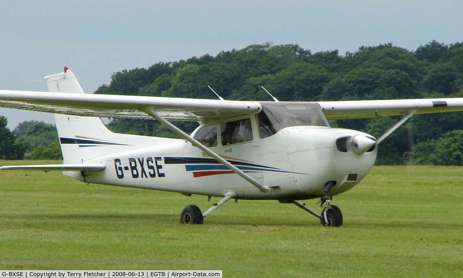 G-BXSE, 1998 Cessna 172R Skyhawk C/N 17280352, Visitor  during  AeroExpo 2008 at Wycombe Air Park , Booker , United Kingdom