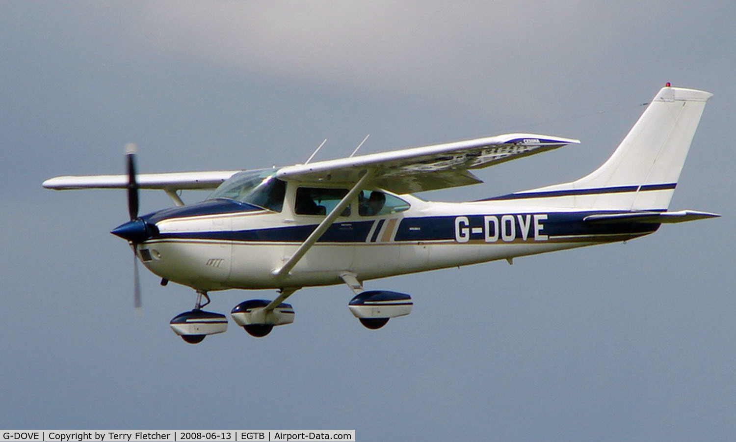 G-DOVE, 1979 Cessna 182Q Skylane C/N 182-66724, Visitor  during  AeroExpo 2008 at Wycombe Air Park , Booker , United Kingdom