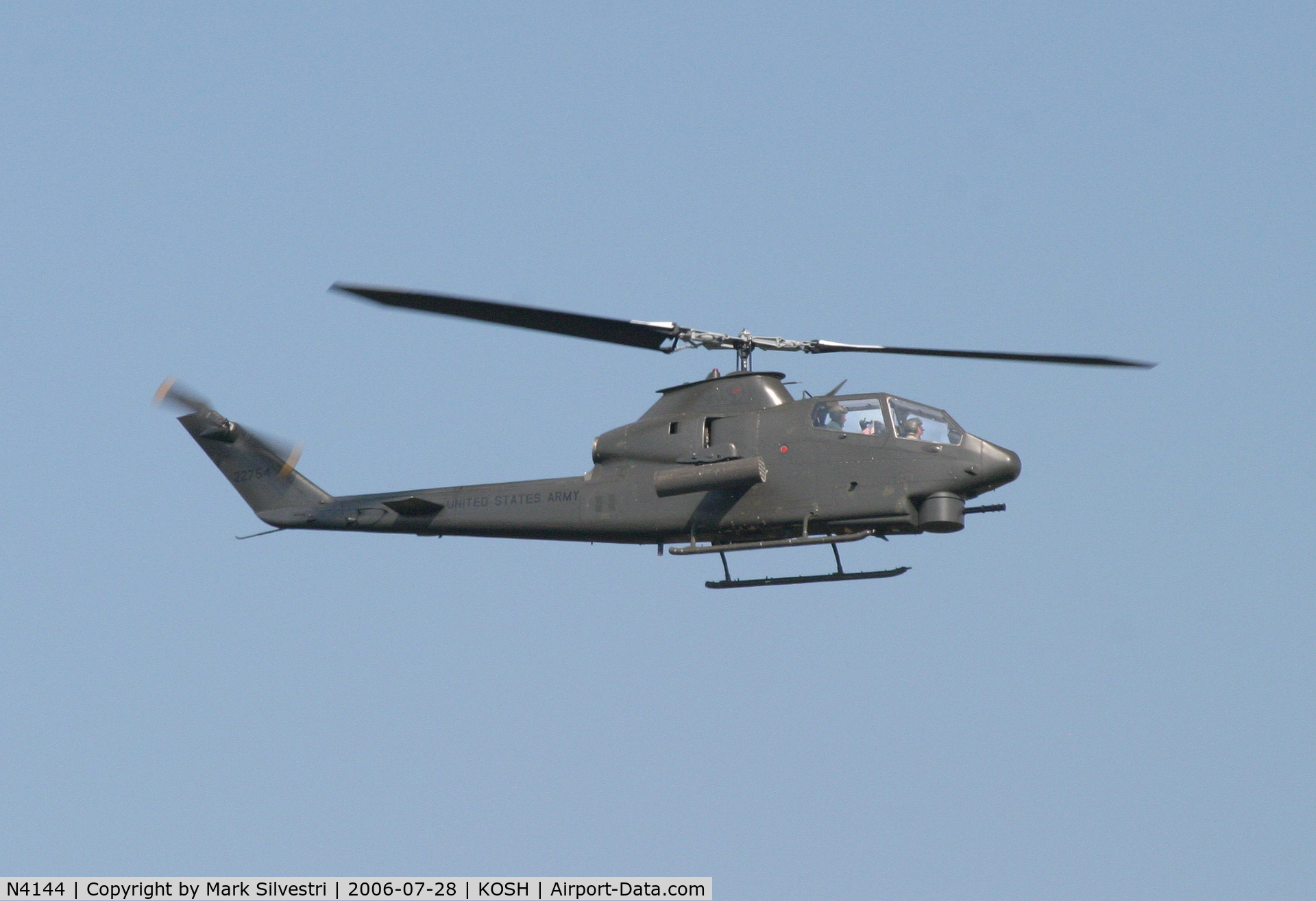 N4144, 1977 Bell AH-1P Cobra C/N 77-22754, Oshkosh 2006 - Bell AH-1P Cobra sn: 77-22754