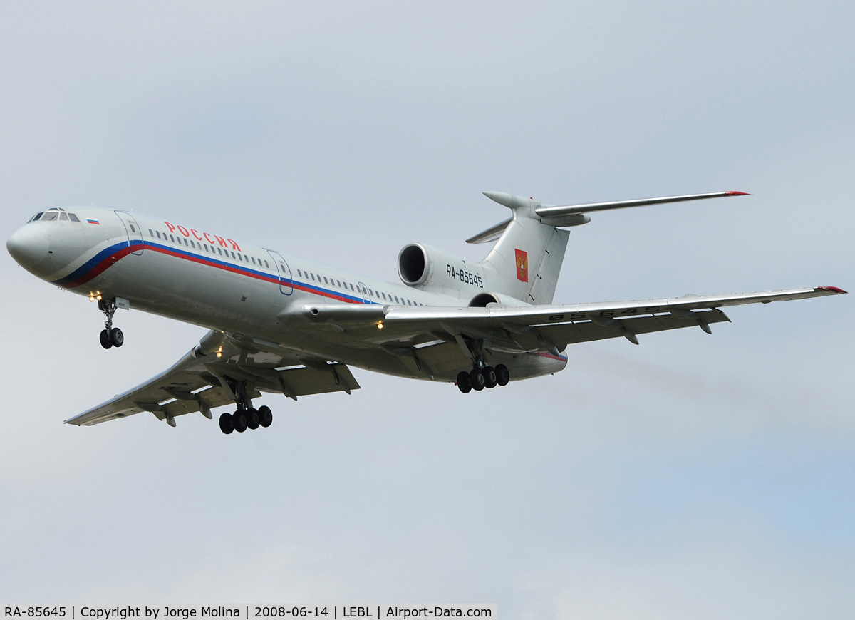 RA-85645, 1988 Tupolev Tu-154M C/N 88A782, Amazing 