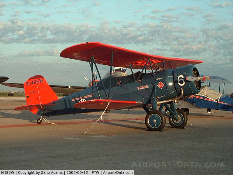 N485W, 1931 Stearman 4-E Junior Speedmail C/N 4033, National Air Tour stop at Ft. Worth Meacham Field - 2003
