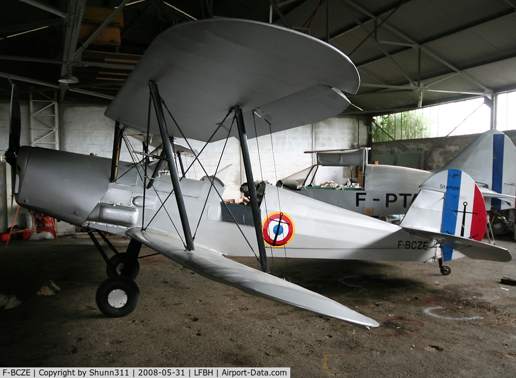 F-BCZE, Nord Stampe SV-4C C/N 262, Hangared inside Airclub's hangar...