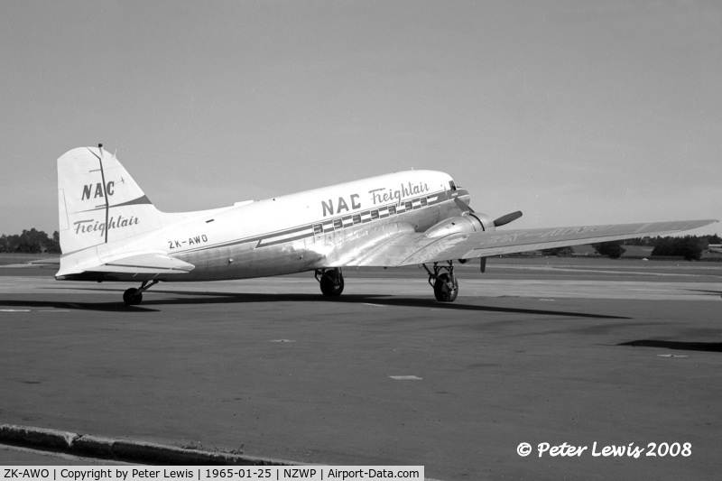 ZK-AWO, 1945 Douglas DC-3 (C-47B-35-DK) C/N 33480, NZ National Airways Corp., Wellington