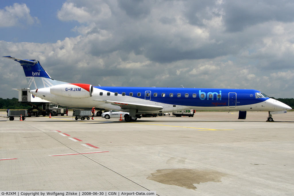 G-RJXM, 2000 Embraer ERJ-145MP (EMB-145MP) C/N 145216, visitor