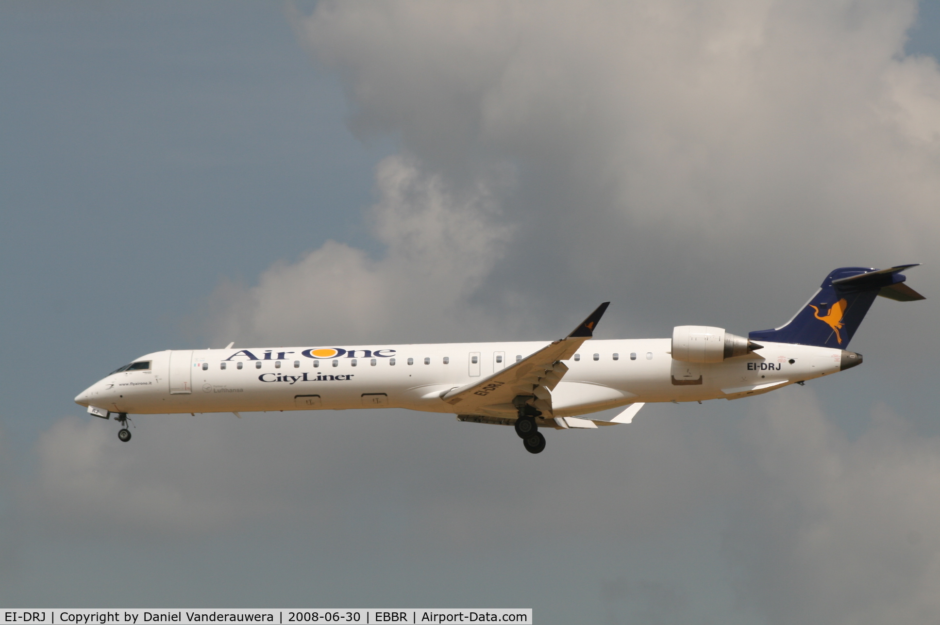 EI-DRJ, 2006 Bombardier CRJ-900 (CL-600-2D24) C/N 15077, arrival of flight AP4220 to rwy 25L