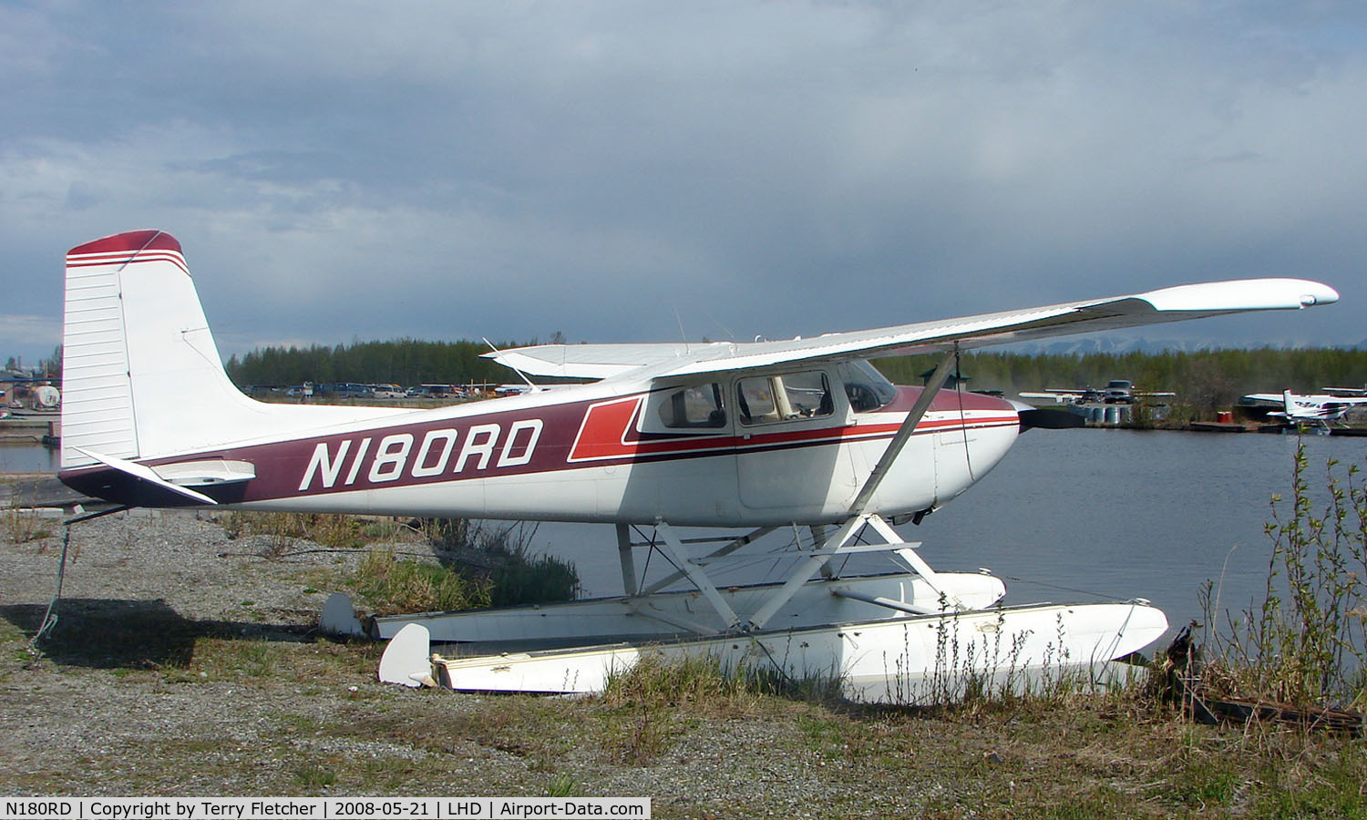 N180RD, 1955 Cessna 180 C/N 31613, 1955 Cessna 180 at Lake Hood