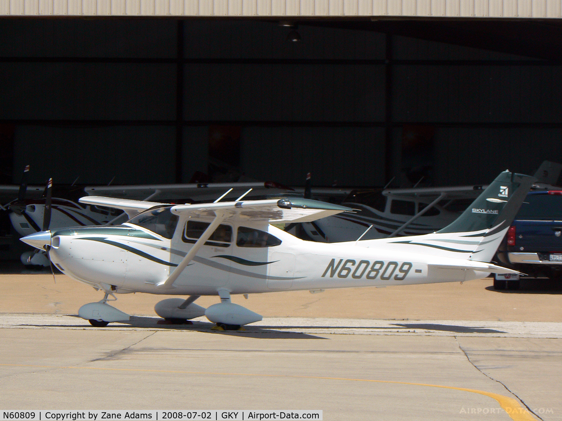 N60809, 2008 Cessna 182T Skylane C/N 18282063, At Arlington Municipal