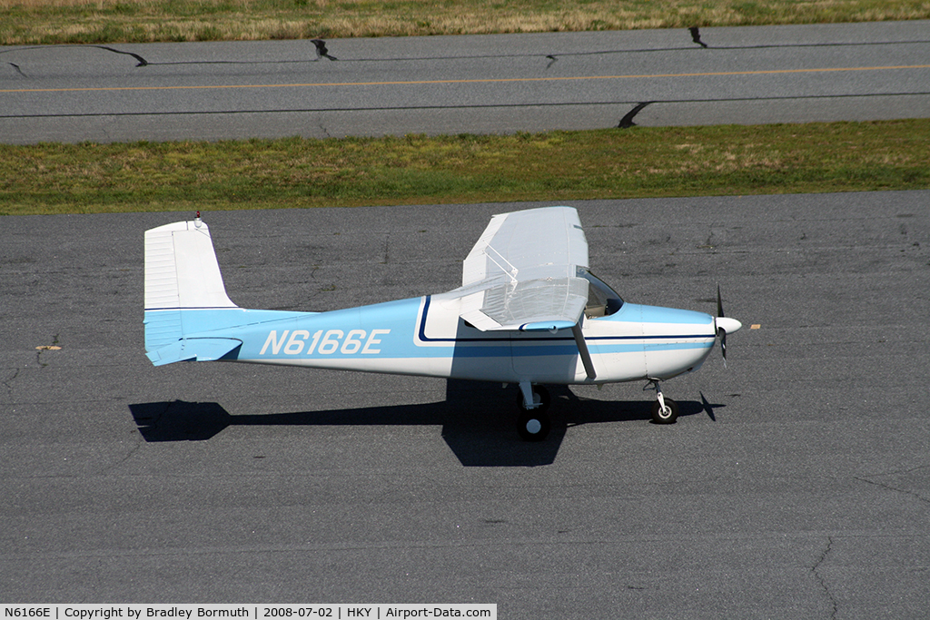 N6166E, 1958 Cessna 172 C/N 46266, A great day to take pictures.