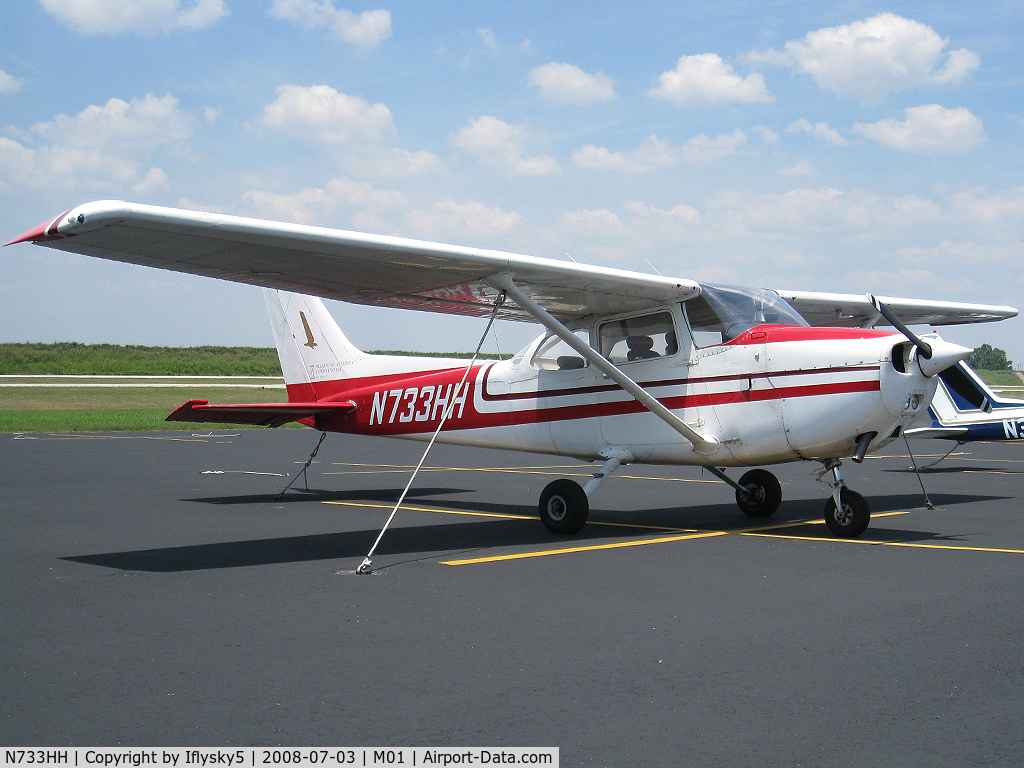 N733HH, 1976 Cessna 172N C/N 17268303, N733HH CESSNA 172N