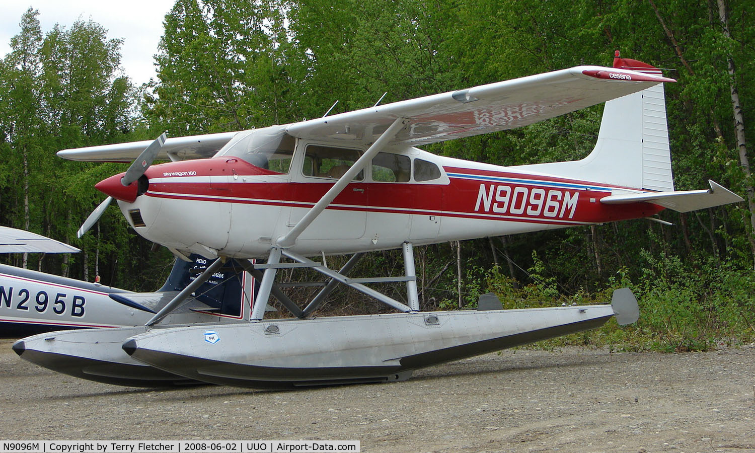 N9096M, 1971 Cessna 180H Skywagon C/N 18052196, Cessna 180H at Willow AK