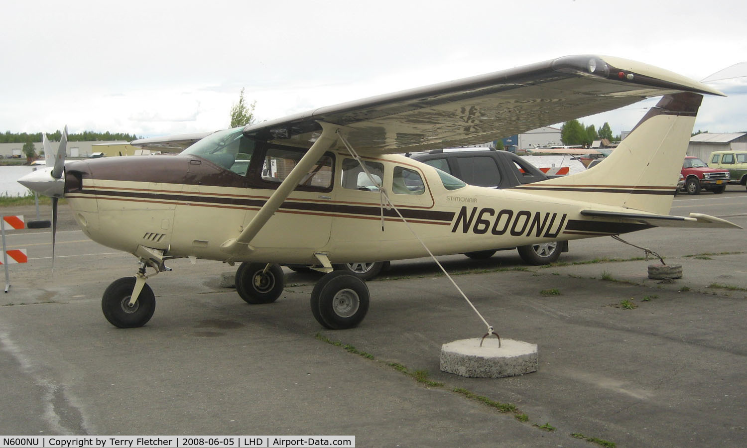 N600NU, 1977 Cessna U206G Stationair C/N U20603976, Cessna U206G at Lake Hood
