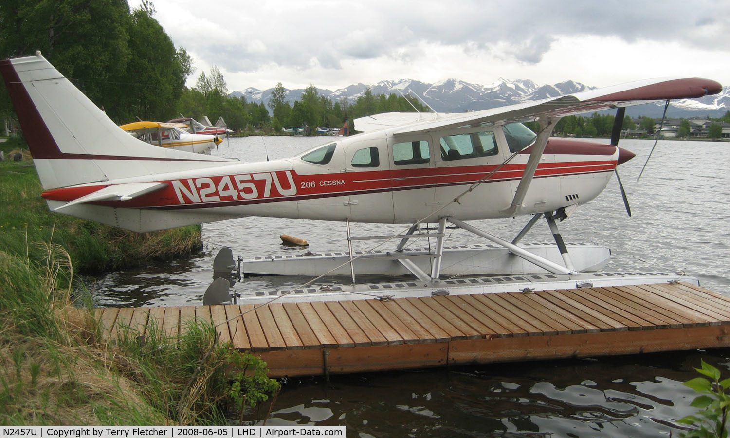 N2457U, 1974 Cessna U206F Stationair C/N U20602378, Cessna U206F at Lake Hood